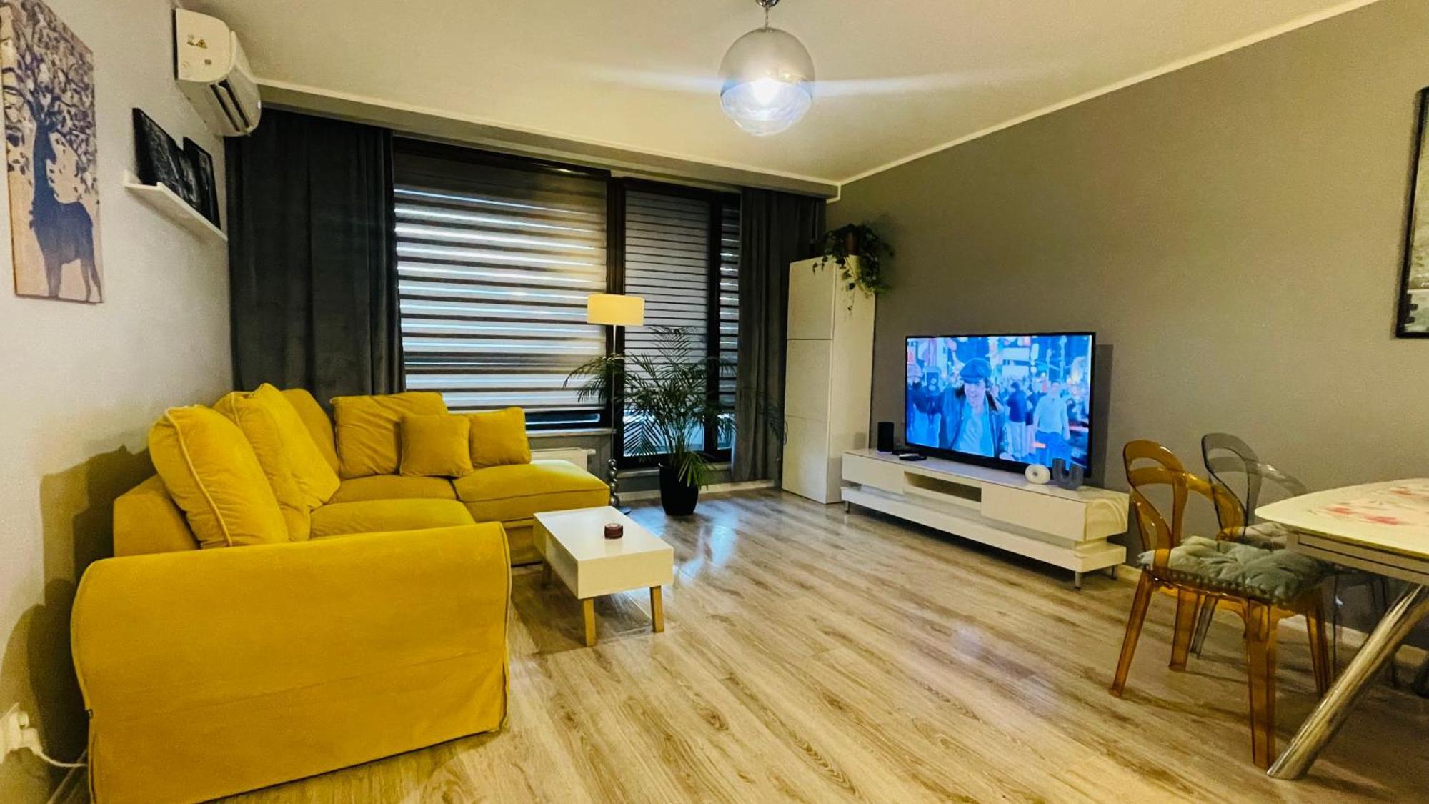 Millennium La Tour Apartman Varsó Kültér fotó